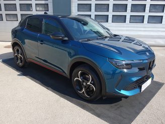 Alfa Romeo Junior Ibrida Speciale 1.2 MHEV e-DCT6 bei Dorfmayer Ges.m.b.H in 